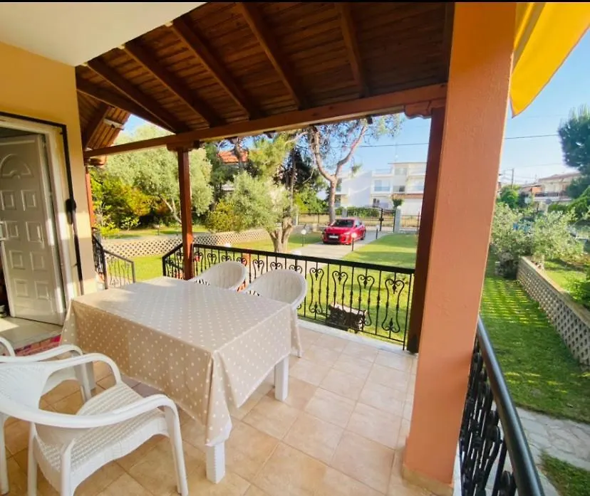 Seaside Villa Efi Nea Plagia